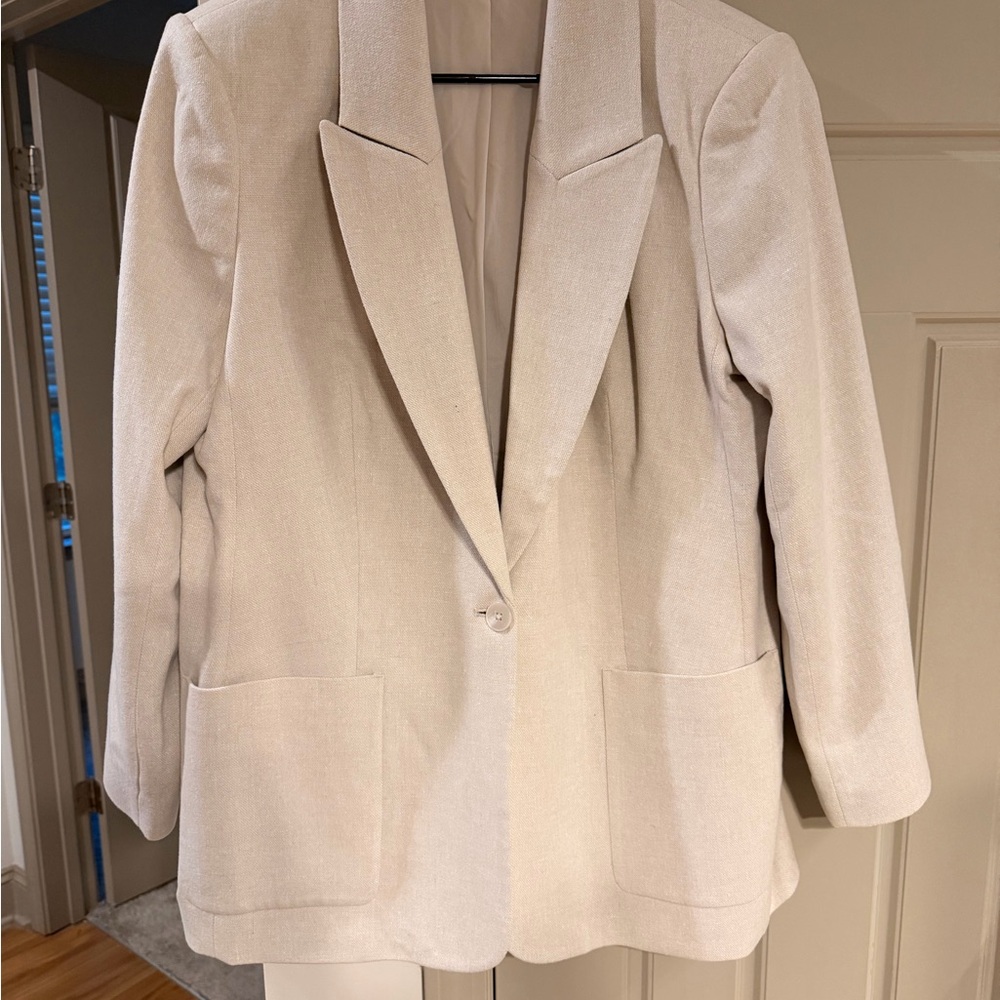 Express Women's Single-Button Cream Blazer
